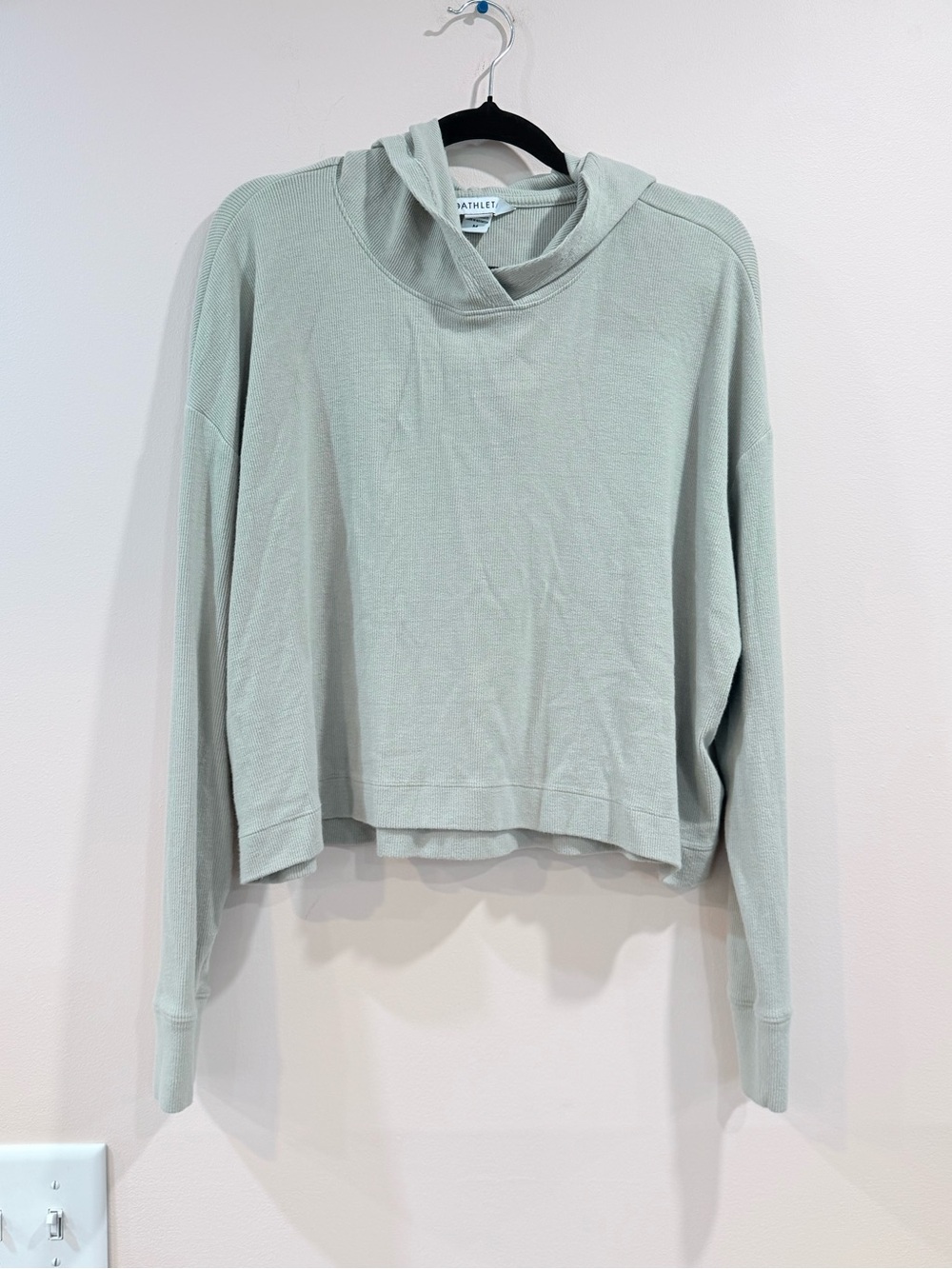 🔥Athleta Women’s Light Sage Cropped Hoodie Sweater Size M EUC🔥